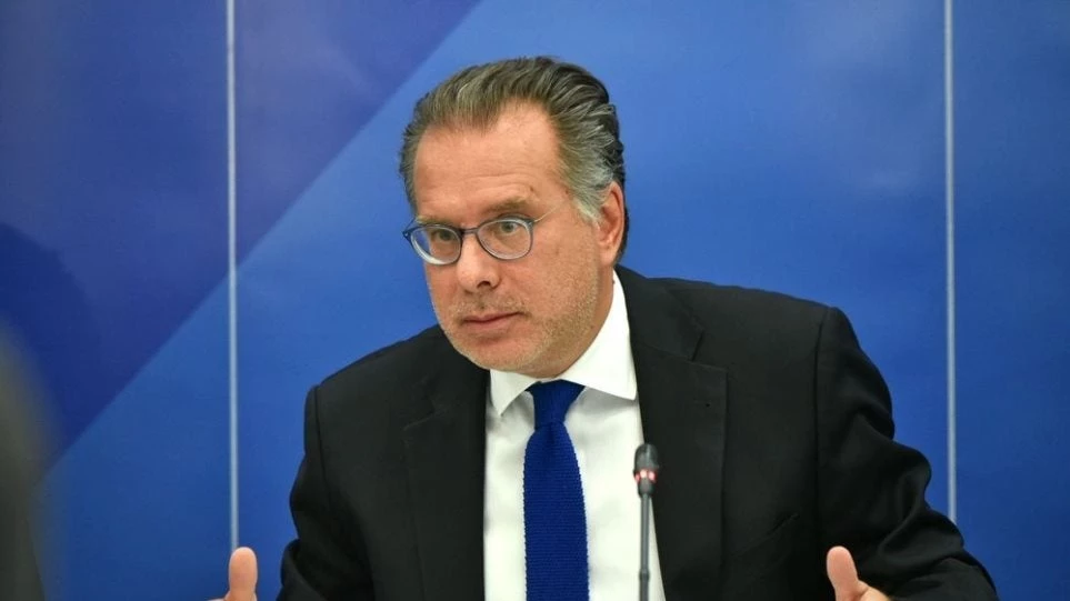 Κουμουτσάκος σε Μπαγίς: Οι προκλήσεις και οι έμμεσες απειλές δεν πρόκειται να μας κάμψουν